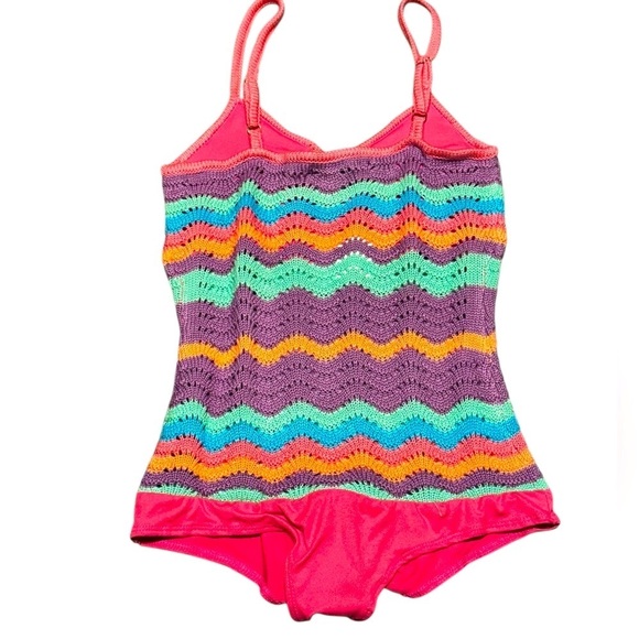 FOREVER 21  New Look Crochet multicolored bodysuit Size Small - Picture 4 of 5